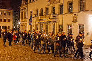 Kerzenprozession zur Friedensdekade am Busstag in Pirna